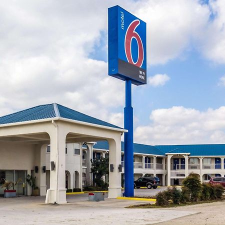Motel 6 Seguin Tx Dış mekan fotoğraf