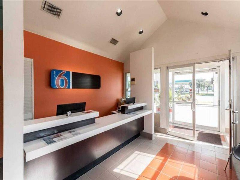 Motel 6 Seguin Tx Dış mekan fotoğraf