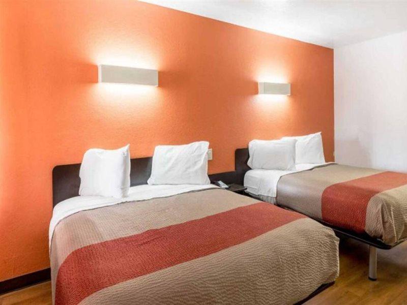 Motel 6 Seguin Tx Dış mekan fotoğraf