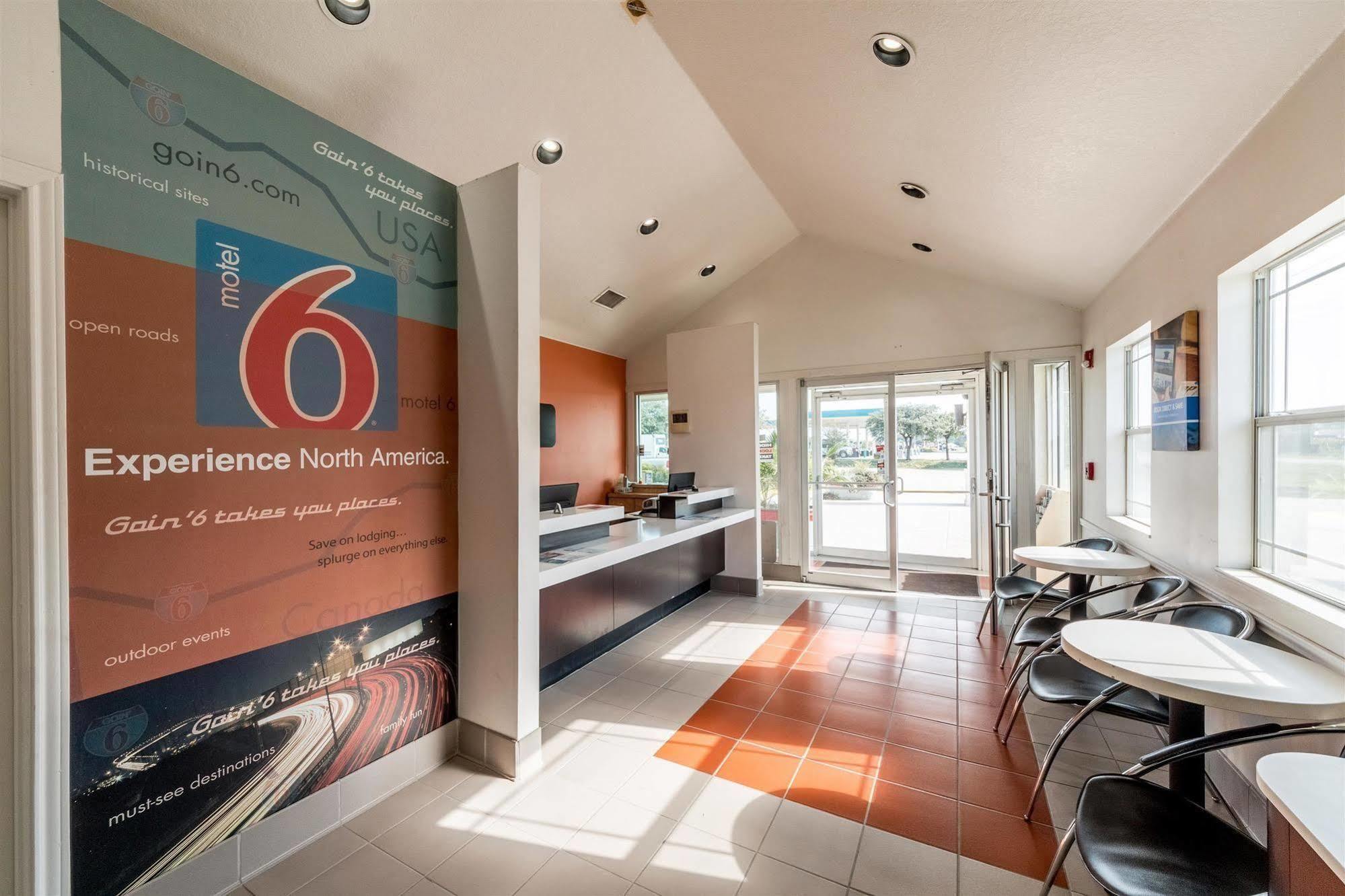 Motel 6 Seguin Tx Dış mekan fotoğraf