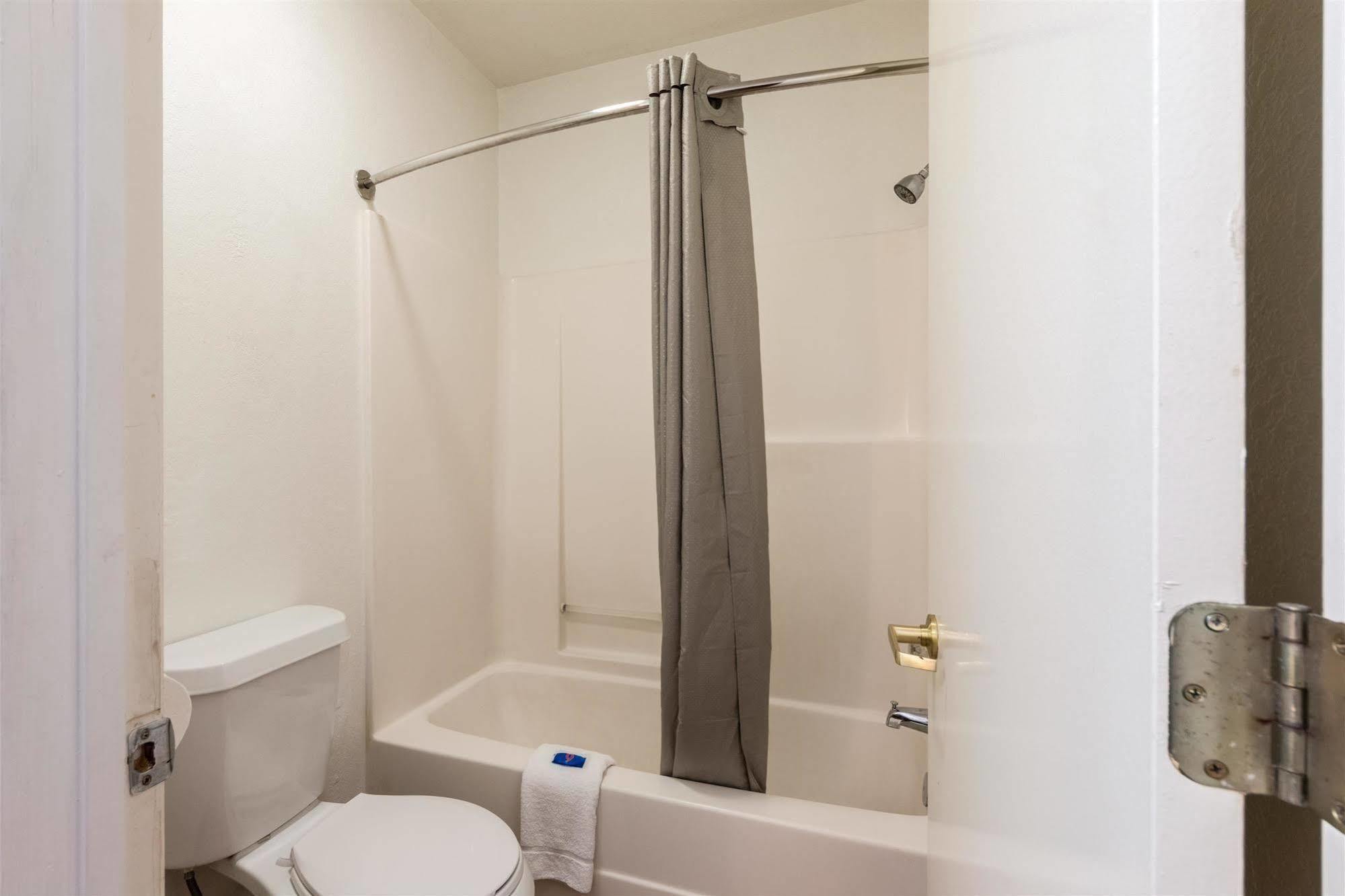 Motel 6 Seguin Tx Dış mekan fotoğraf