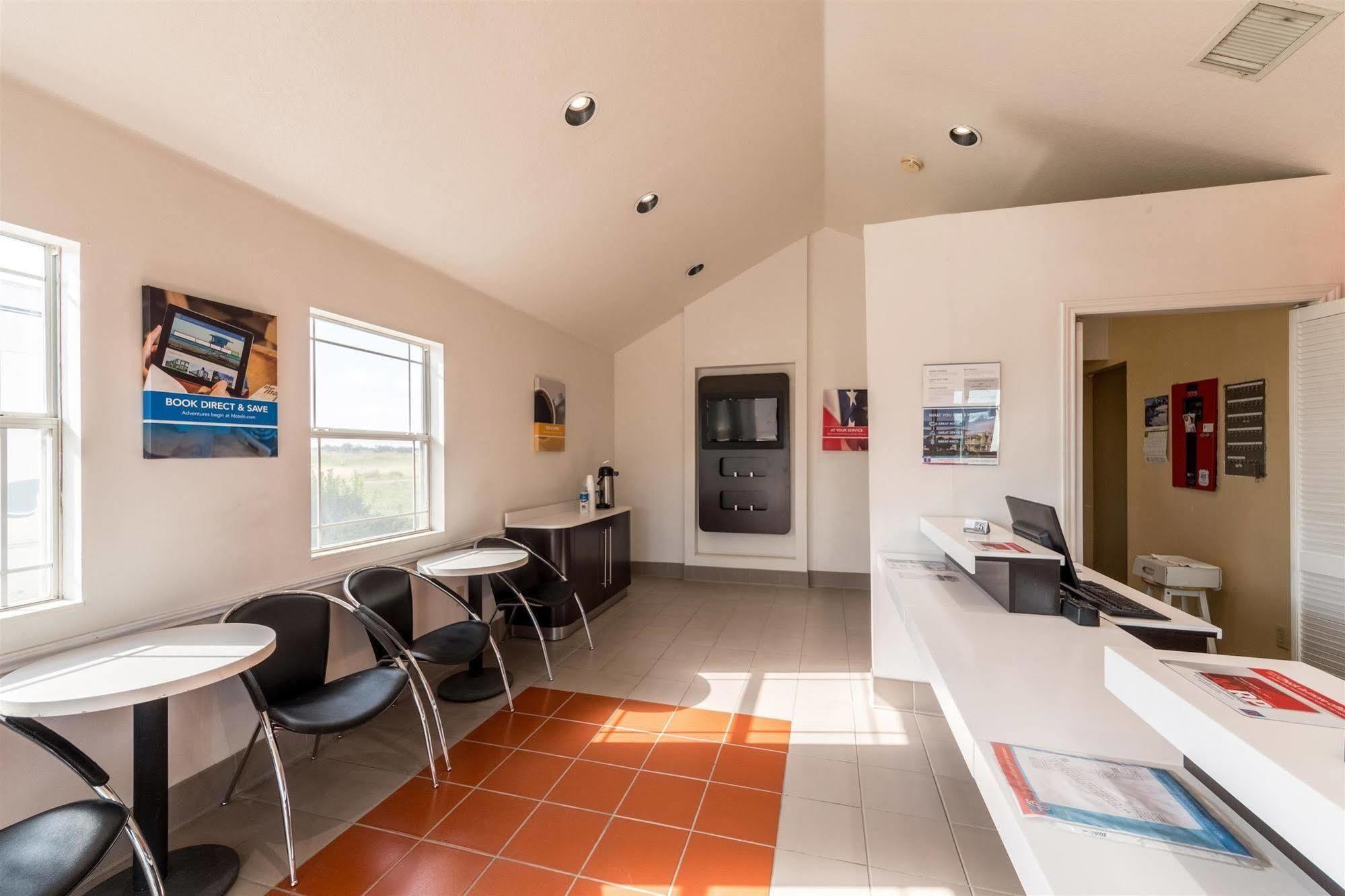 Motel 6 Seguin Tx Dış mekan fotoğraf
