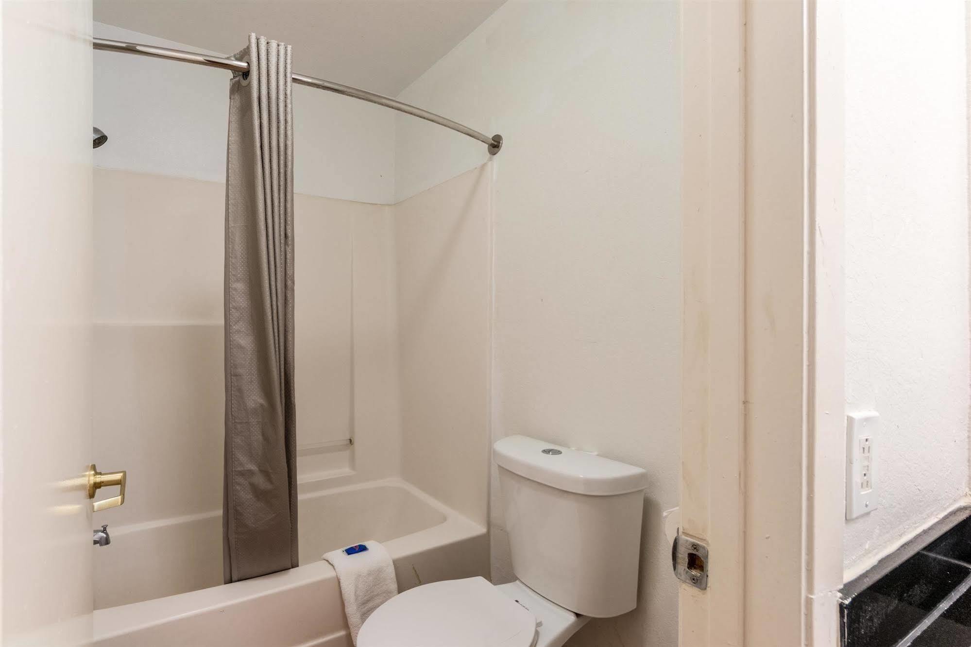 Motel 6 Seguin Tx Dış mekan fotoğraf